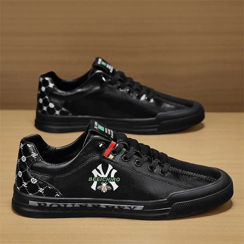 Men's summer fashion sneakers 2025 genuine leather soft sole white shoes breathable casual trend shoes for men