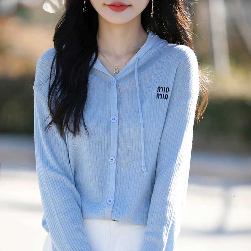 2025 Spring and Autumn Womens Cashmere Cardigan Hooded Cardigan Knitted Sweater Cardigan Fashionable Cashmere Sweater Jacket XJ250819