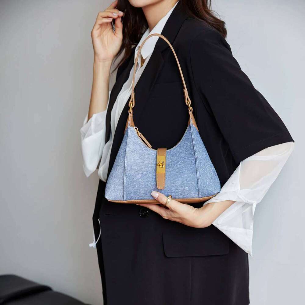 Designer Luxury Spacious Hand Bags Women Tote Leather Crossbody By Brand Famous For Elegant Ladies Carry