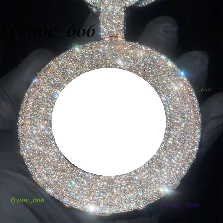 Blingbling Round Memory Photo Picture Pendant Iced Out Moissanite Diamond S925 Luxury Moissanite Pendant
