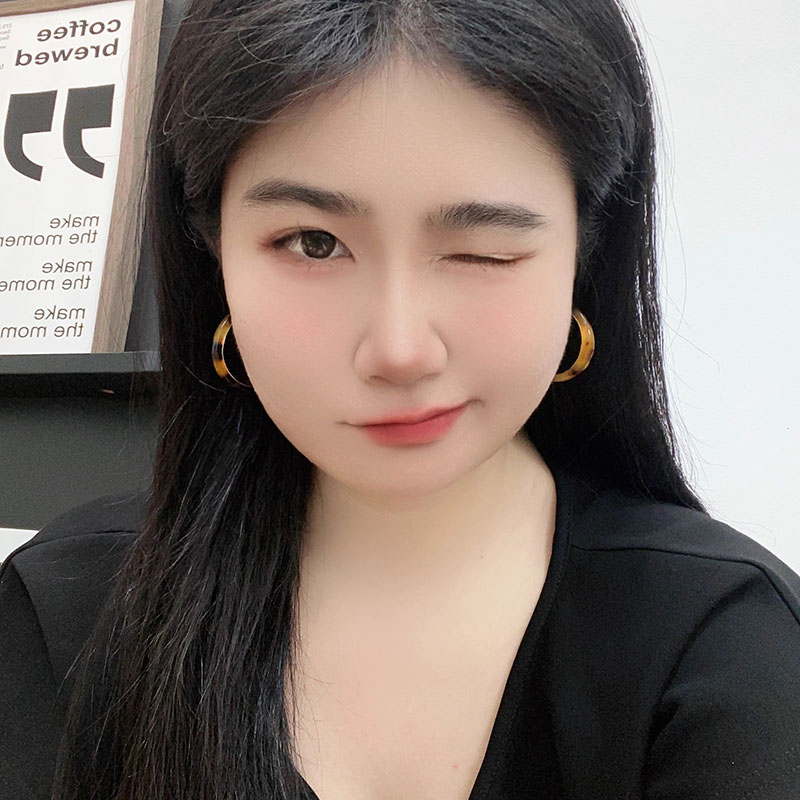 Elegant Leopard Print Hoop Earrings - Exaggerated High-End Accessory