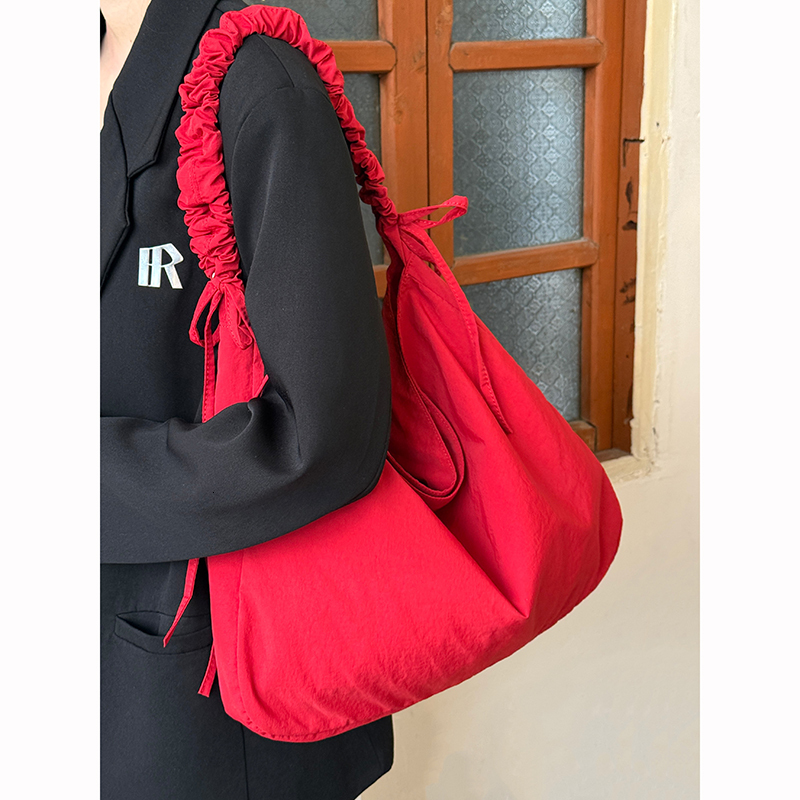 2025 Autumn Korean Fold Drawstring Cloud Bag New Large Capacity Lazy Crossbody Bag Commuting Canvas Bag Women's Crossbody Bag Women's Should