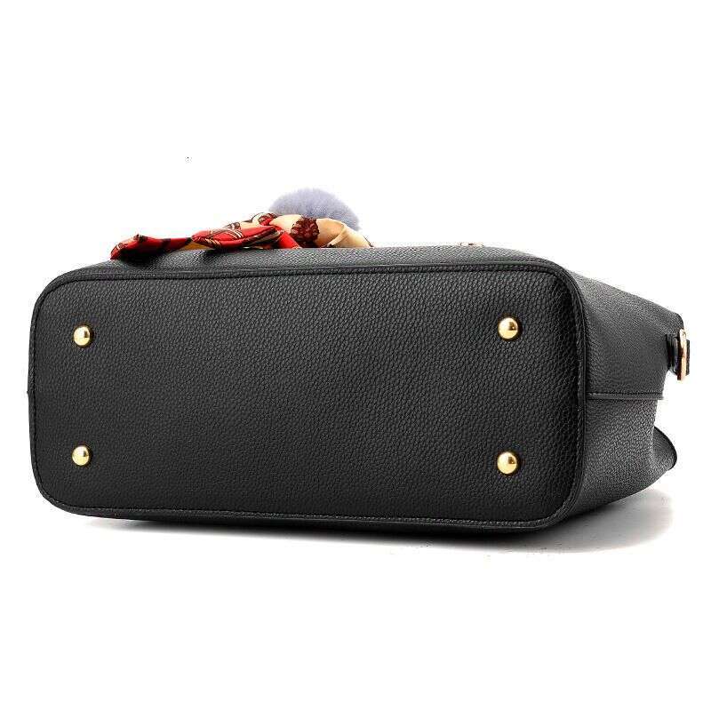 2025 New Fashion High Capacity Handbag Korean Version Simple Middle aged Women's Mom's Bag OLOEY