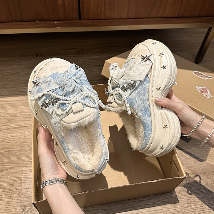 hot Free delivery designer woman cotton boots Short snow boots with plush lightweight and non slip outdoor cotton boots