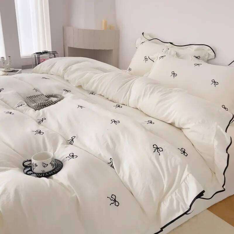 3pcs bow embroidery Bedding set ruffles Duvet Set (1*Duvet Cover + 2*case, Without Core)for bedroom guest room