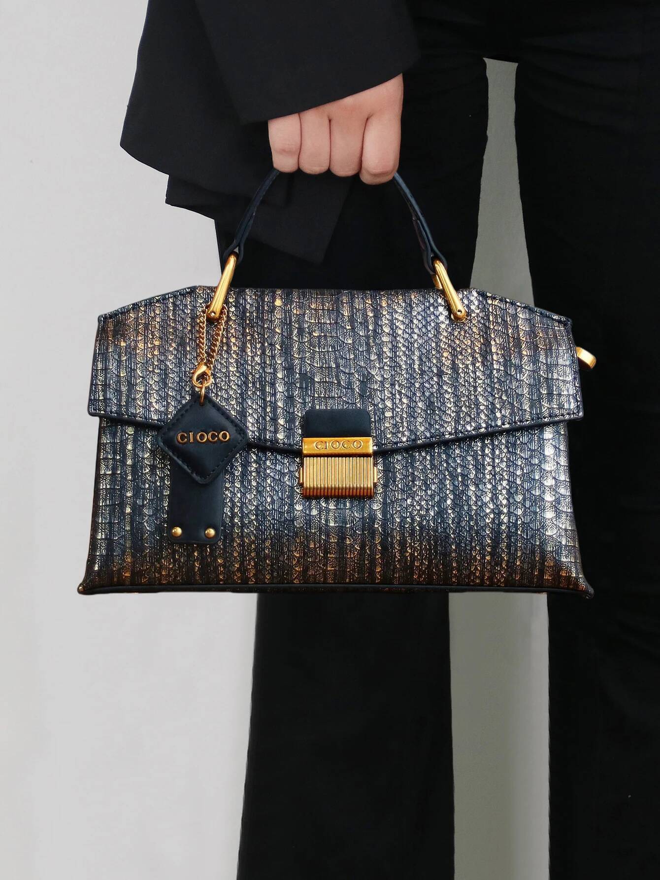 2025 New Retro Blue Snake-Shaped High-Grade Fashion Handbag Lightweight Large-Capacity One-Shoulder Messen