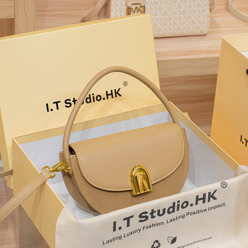 LORDLY KNACK Genuine Leather Saddle Bag Lightweight Designer Handbag for Women - Simple, Versatile Casual Fashion Tote XJ260206