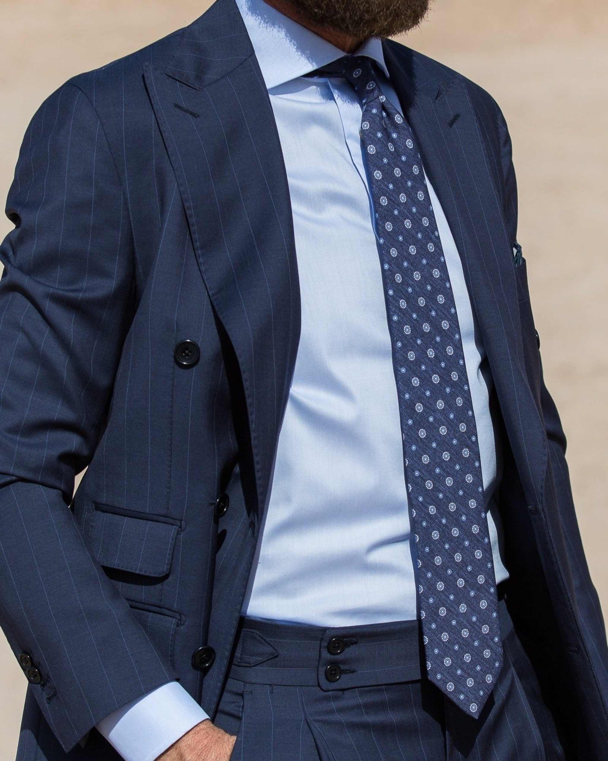 Formal Wedding Tuxedos Peaked Lapel 2 Pcs Pinstripe Men Suit Classic Fit Double Breasted Evening Prom Grooms Blazers Customized