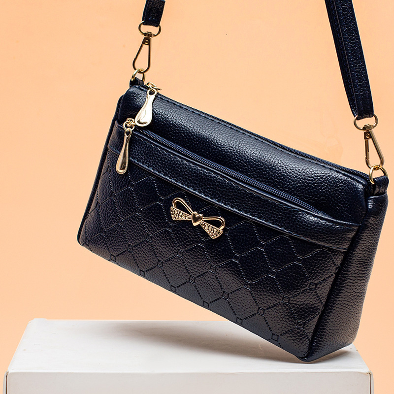 2025 Autumn Women's Shoulder Bag Women's Bag Stall Source Retro Six Layer Grocery Bag Lightweight Women's Shoulder Bag Designer Bag Tre