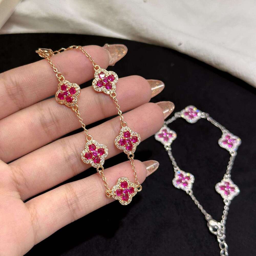 Hot luxury jewelry designer bracelet exquisite craftsmanship five petal clover purple zirconium petals exquisite bracelet full diamond gemstone bracel