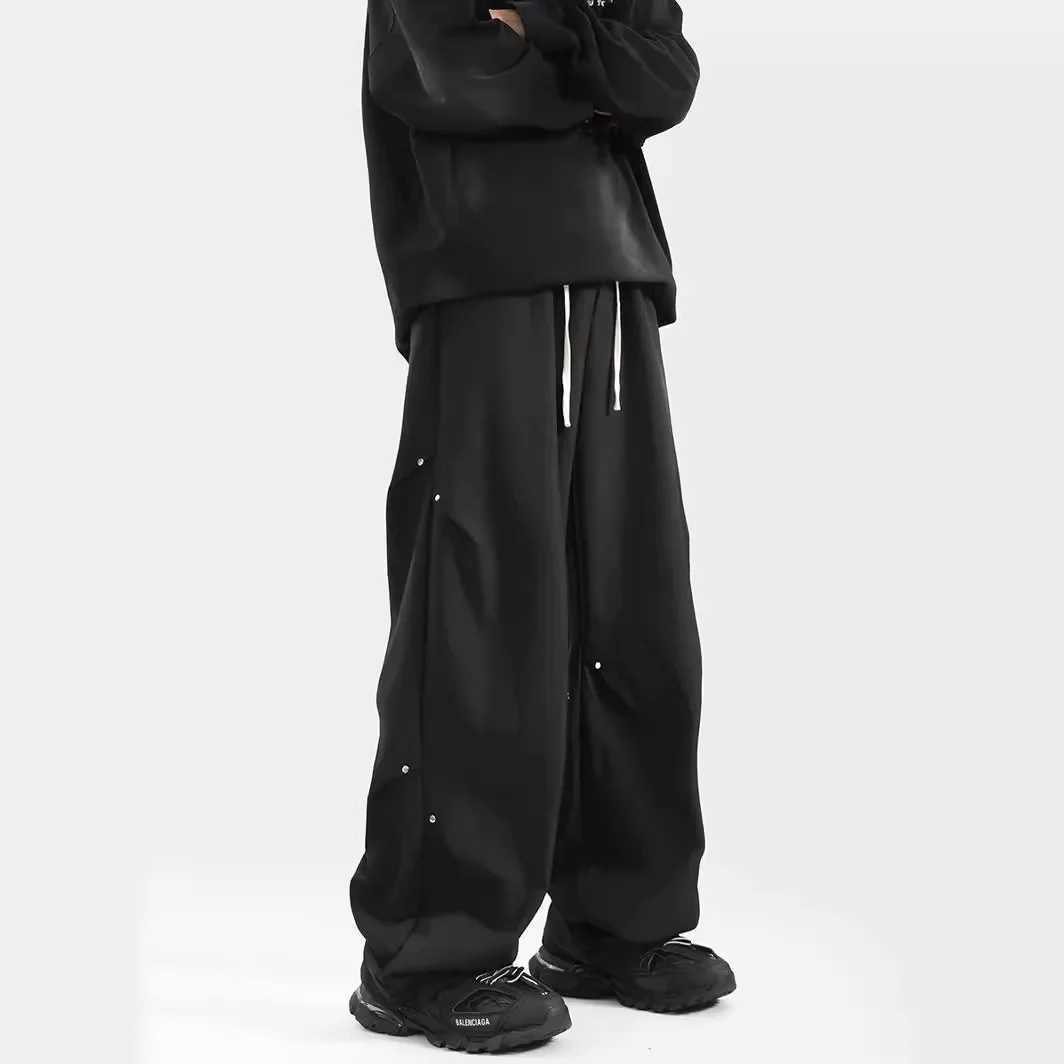Trendy Black Cropped Studded Mens Pants Loose Fit Sensible Straight Leg Cargo Casual Trousers High Quality Durable Material W250819