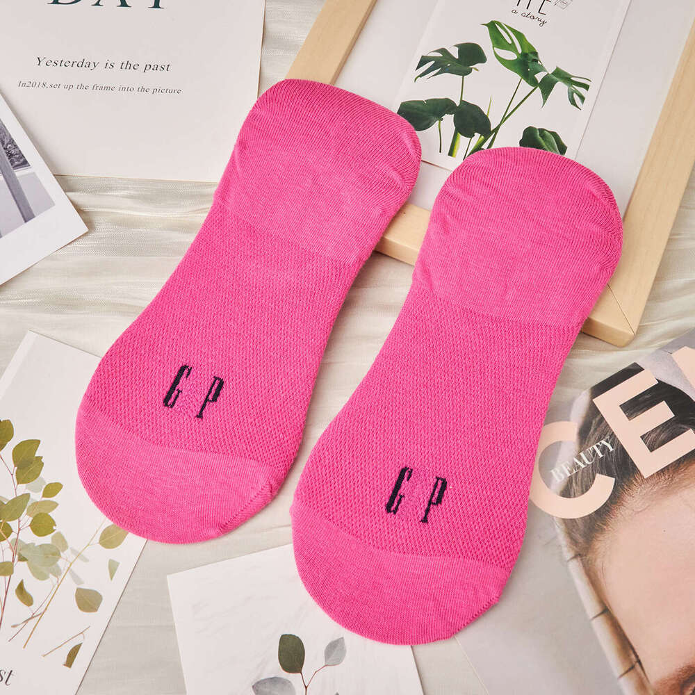 New Letter Jacquard Invisible Boat Couple Socks B5