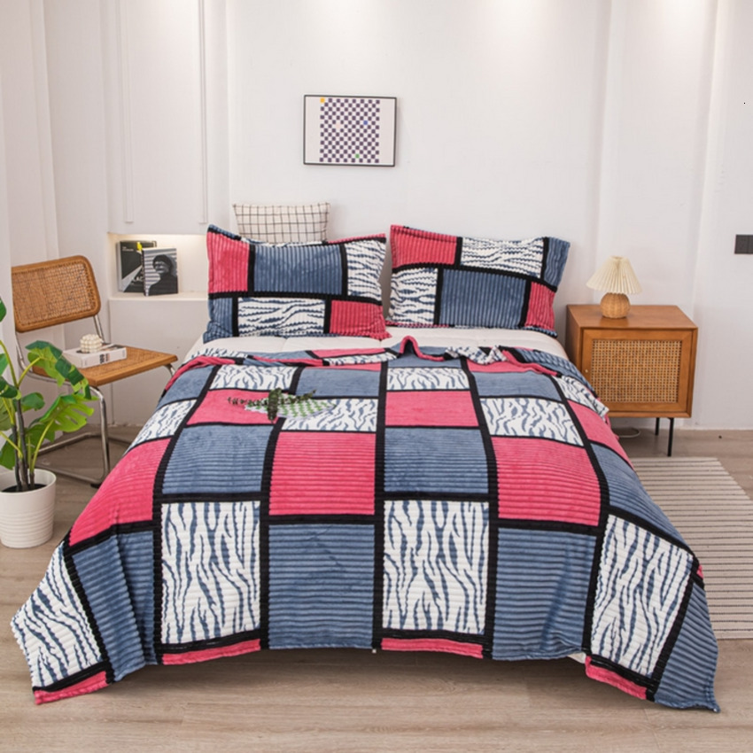 (Total) Danben Home Textiles 2025 New Plaid Striped Magic Velvet Printed Throw Blanket