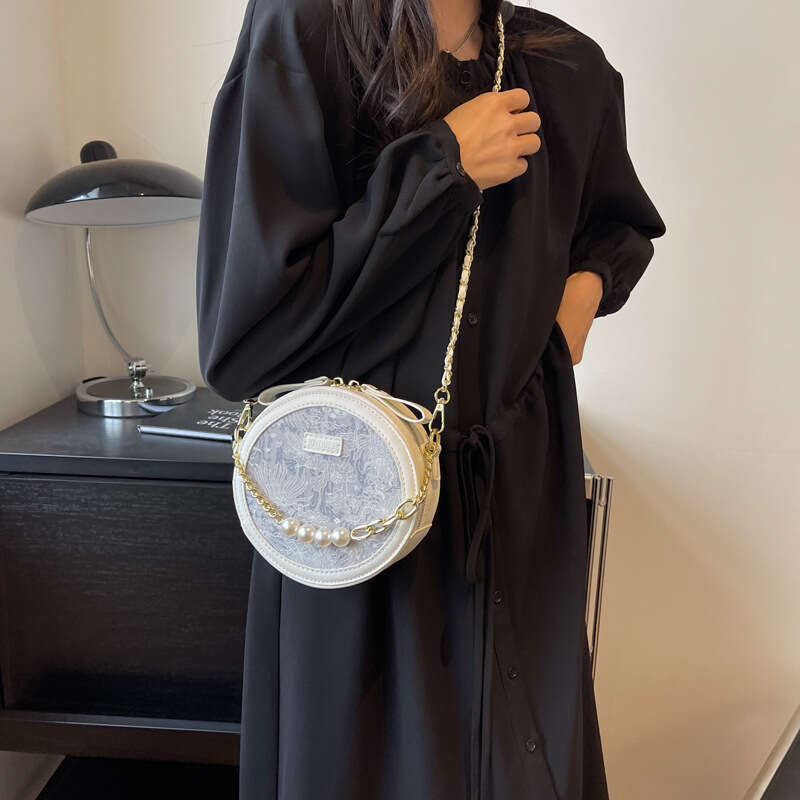 Bags Trendy Women's Bags 2025 Fashion Niche Design Shoulder Summer Versatile Chain Crossbody Small Designer Round Bag