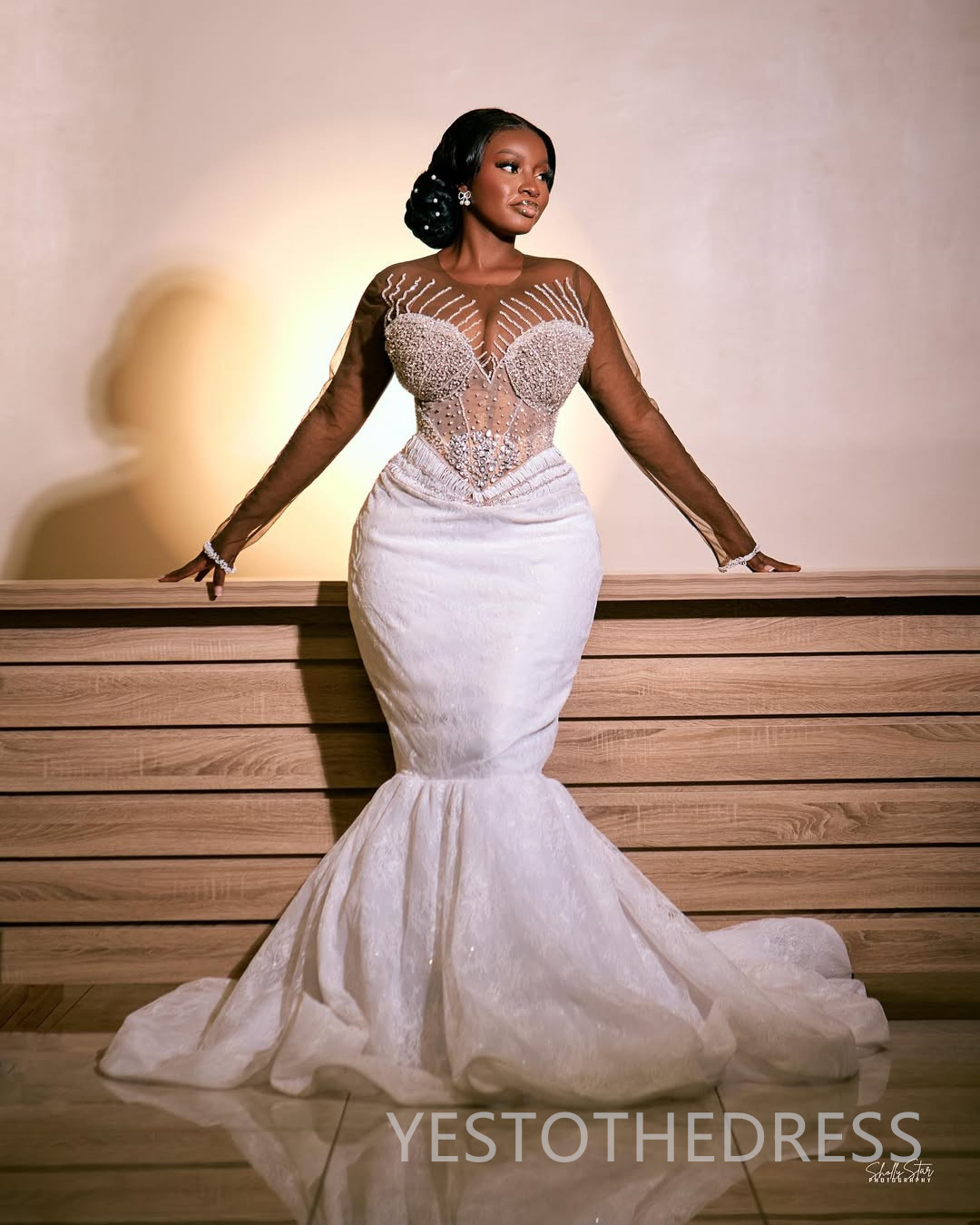 Plus Size Aso Ebi African Wedding Dress Bridal Gown For Bride Mermaid Wedding Gowns Sheer Neck Long Sleeves Beaded Lace 280Rhinestones Bridal Dress D6