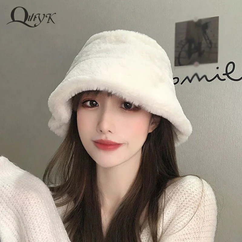 Soft Winter Plush Warm Bucket Hat For Women Girl Solid Color Fordable Wide Brim Panama Cap Outdoor Windproof Tour Basin Hats 250819