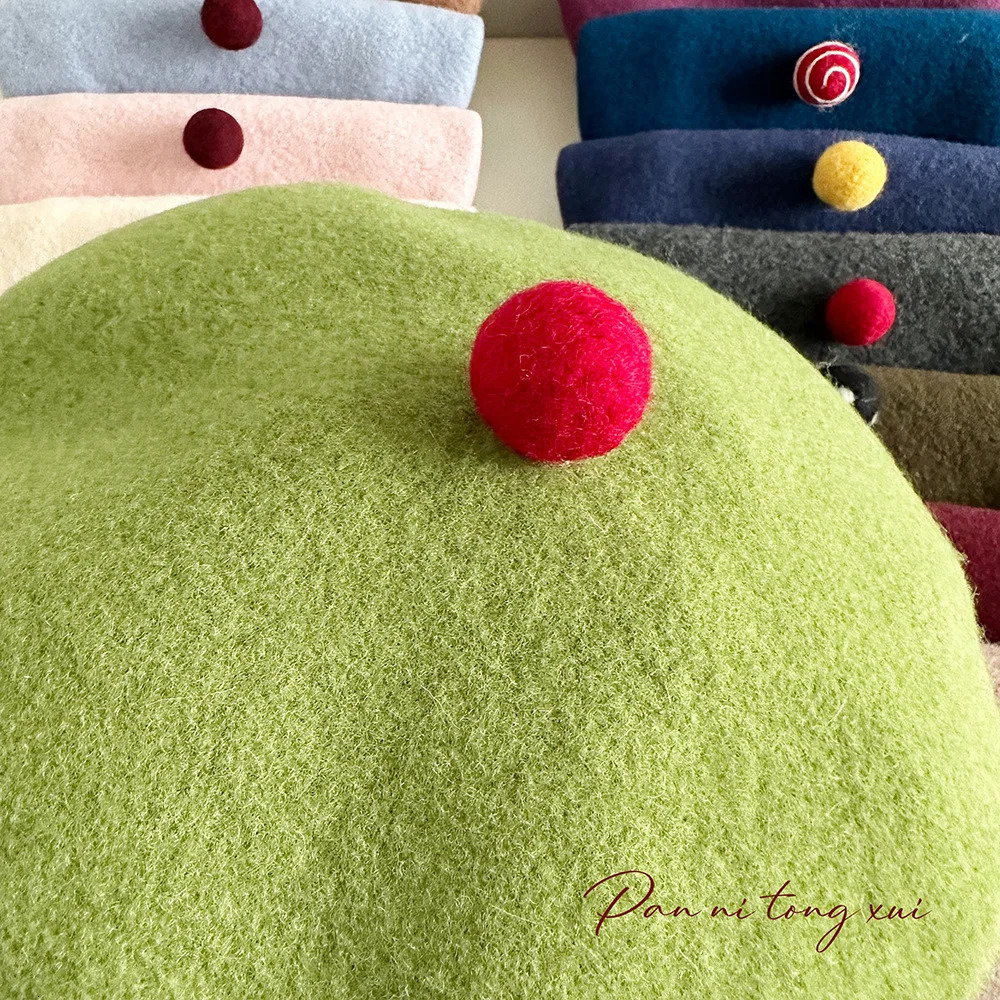 Korean Version Hairball Wool Blend Beret Women Autumn Winter Versatile Woolen Knitted Painter Hat Female Sweet Retro Cap 250819