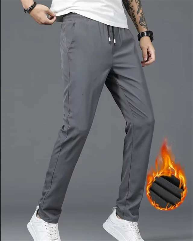 2024 New Autumn and Winter Mens Casual Pants Loose Thick Plus Fleece High Stretch Sports Pants Simple Straight Leg Pants W250819