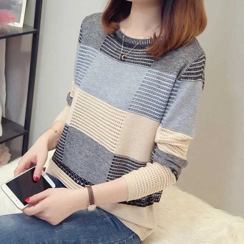 2023 New Sweater Women Striped Pullover Thin Knitting Korean Version Loose Hook Hollow Jumper Casual Top XJ250819