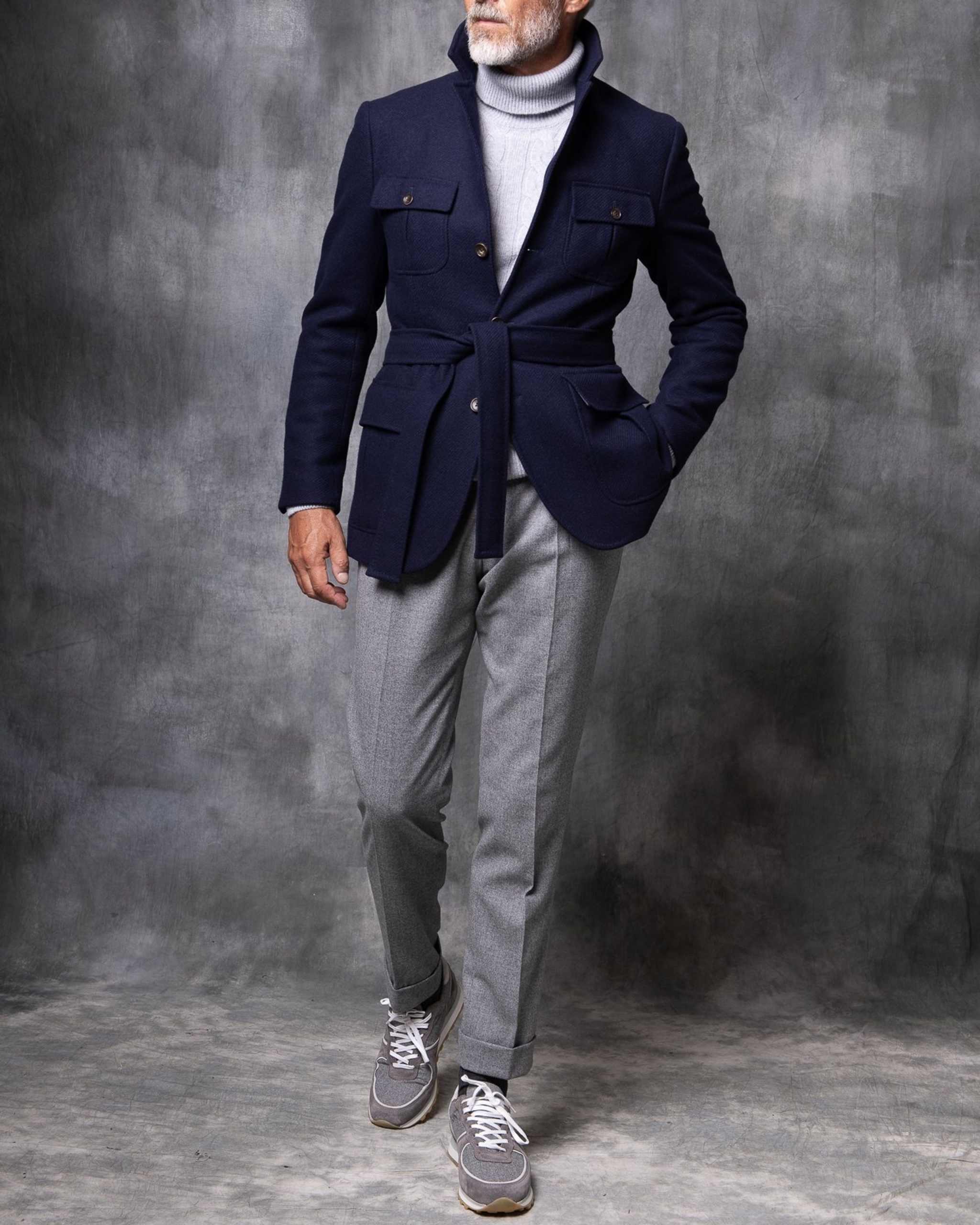 Vintage Men Suit Single Breasted Wool Blend Short Man Tailcoat Casual Peaked Lapel Business Blazers Overcoat Customized