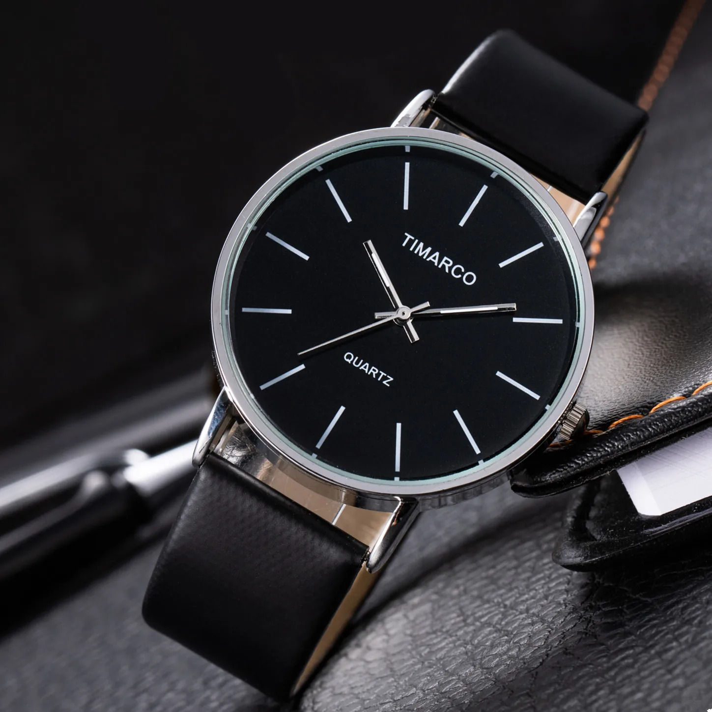 Womens Watches Simple Style Watch Fashion Metal Round Dial Analog Quartz Watch for Men Women Minimalist Watch Quartz Clock 250819