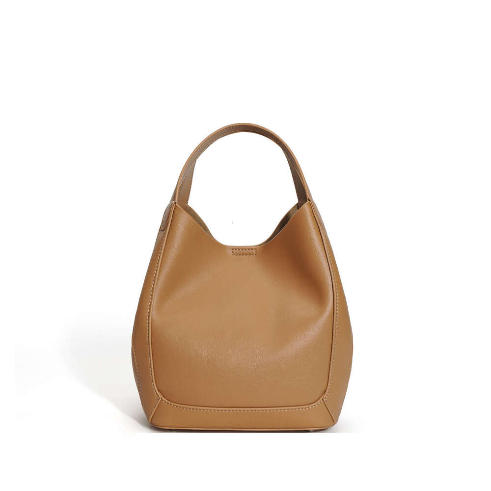 Bucket for Women New Single Shoulder Crossbody Large Capacity High end Niche Mother and Child Cowhide Commuter Tote Bag
