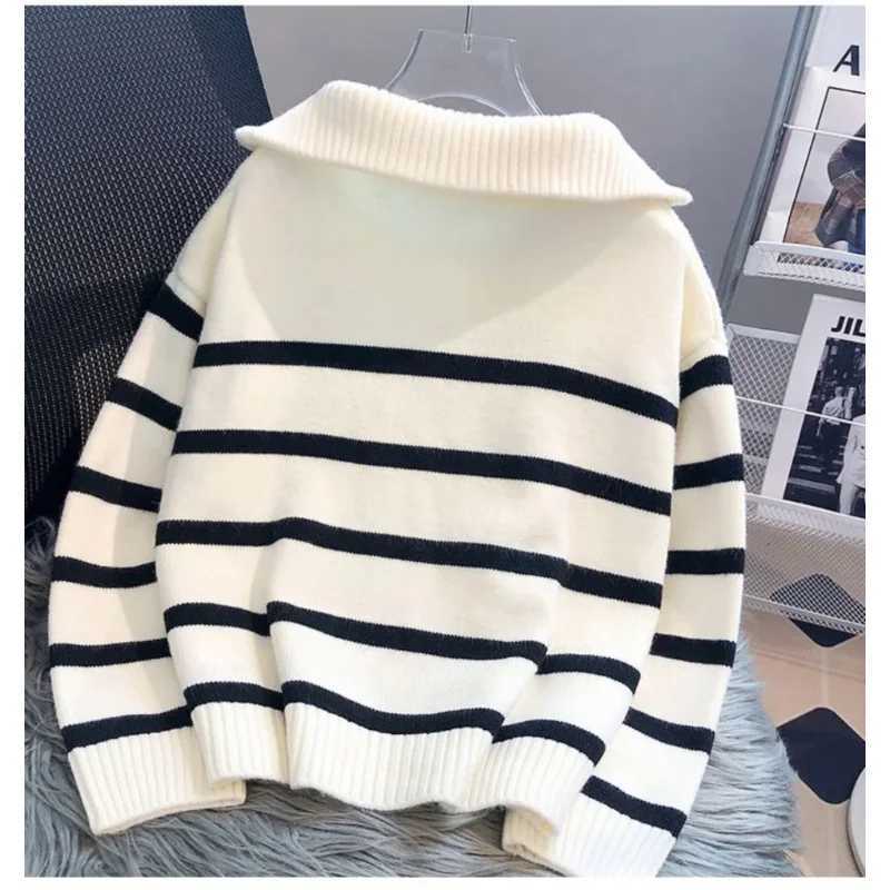 2023 New Womens Spring and Autumn Underwear Pullover Sweater with Zipper Stripe Underlay Short Style Popular Premium Sweater XJ250819