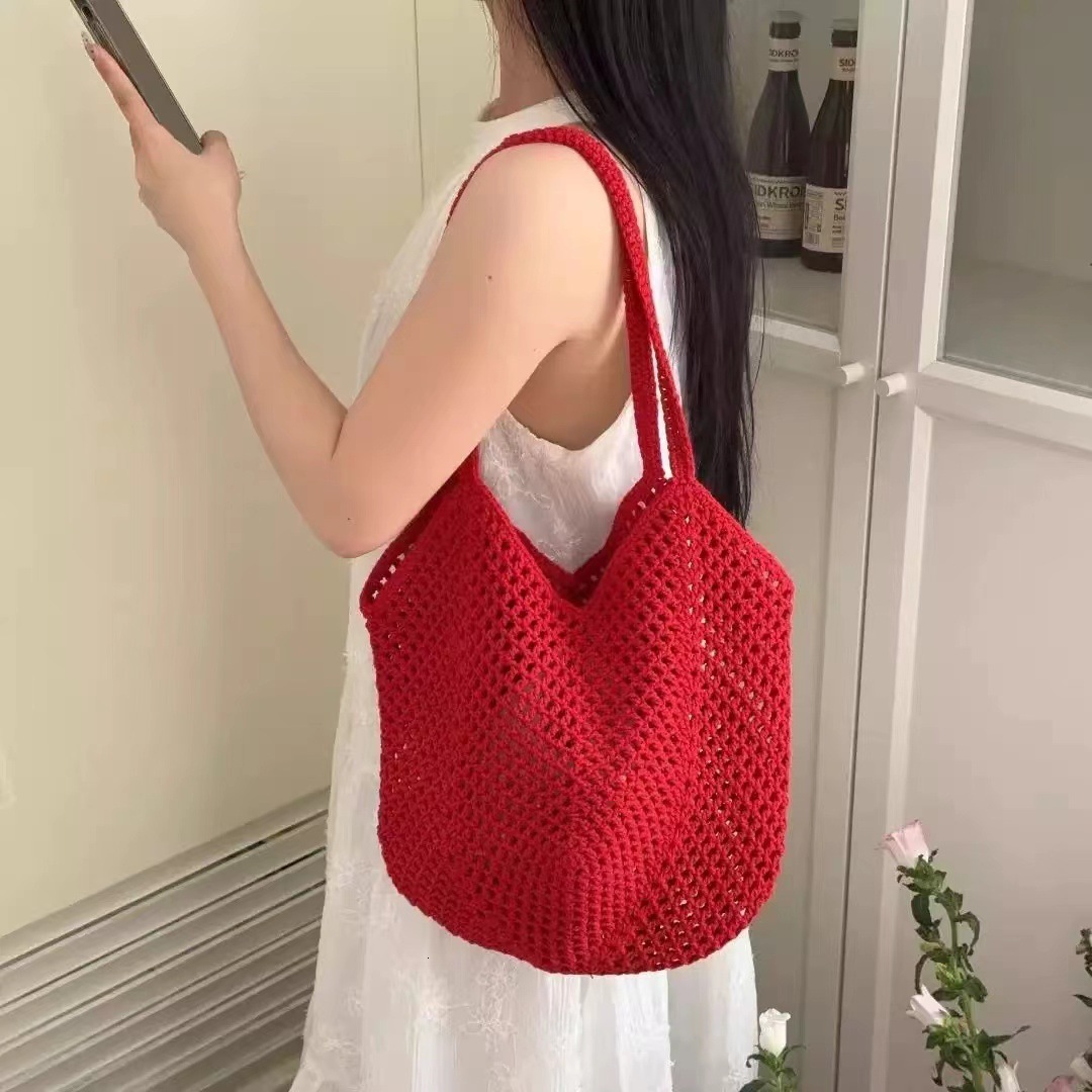 2025 Autumn Large Capacity Woven Bag New Hollow Shoulder Straw Bag Leisure Commuter Handbag Women's Bag Women's Crossbody Bag Designer Bag W