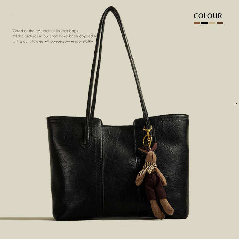 High-Quality Bags Texture Spring Summer Large Capacity Shoulder 2025 New Trend Designer Soft Leather Versatile Commuter Tote Bag