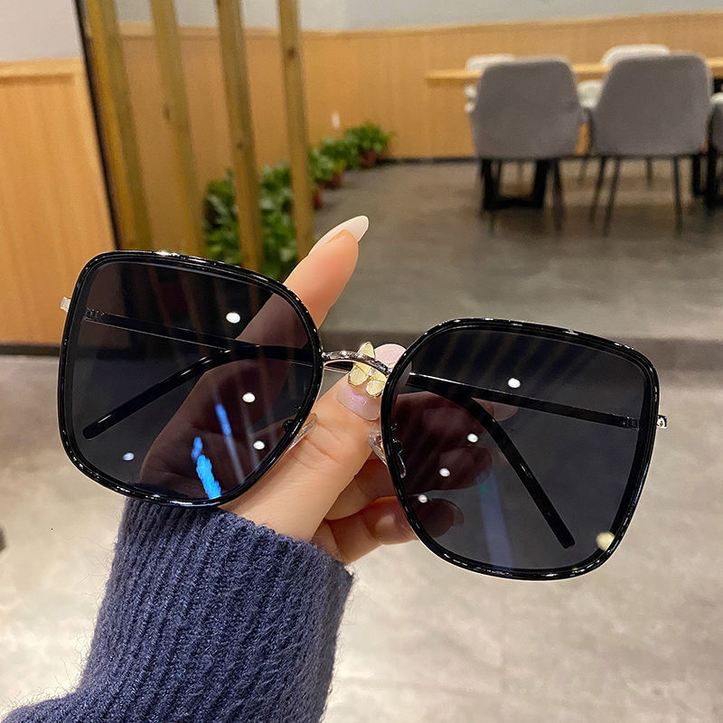 Slim Sunglasses For Women In Summer 2025 New Trendy Retro High-end Sunglasses
