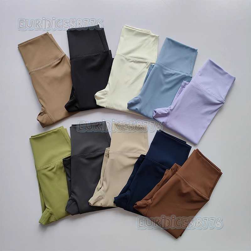 Naked Feel Five-point Yoga Pants for Women High-waisted Running Fitness Wear Cycling Pants Embarrassing Lines Quick-dry Butt-lifting Sports Shorts H25