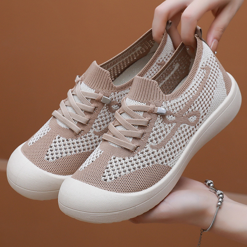 2025 new summer casual breathable mesh women's shoes designer shoes niche fashion casual shoes old Beijing cloth shoes