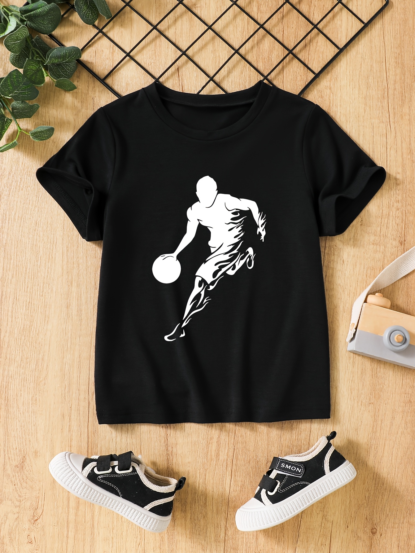 T-shirts Boy's Three-Piece Short-Sleeve Set Featuring Basketball Player Print & Breathable Quick-Dry Material