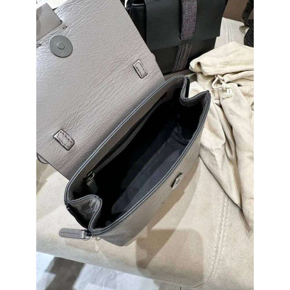 Women's Mini Cowhide Fashionable And Versatile Crossbody Bag 19 Cm