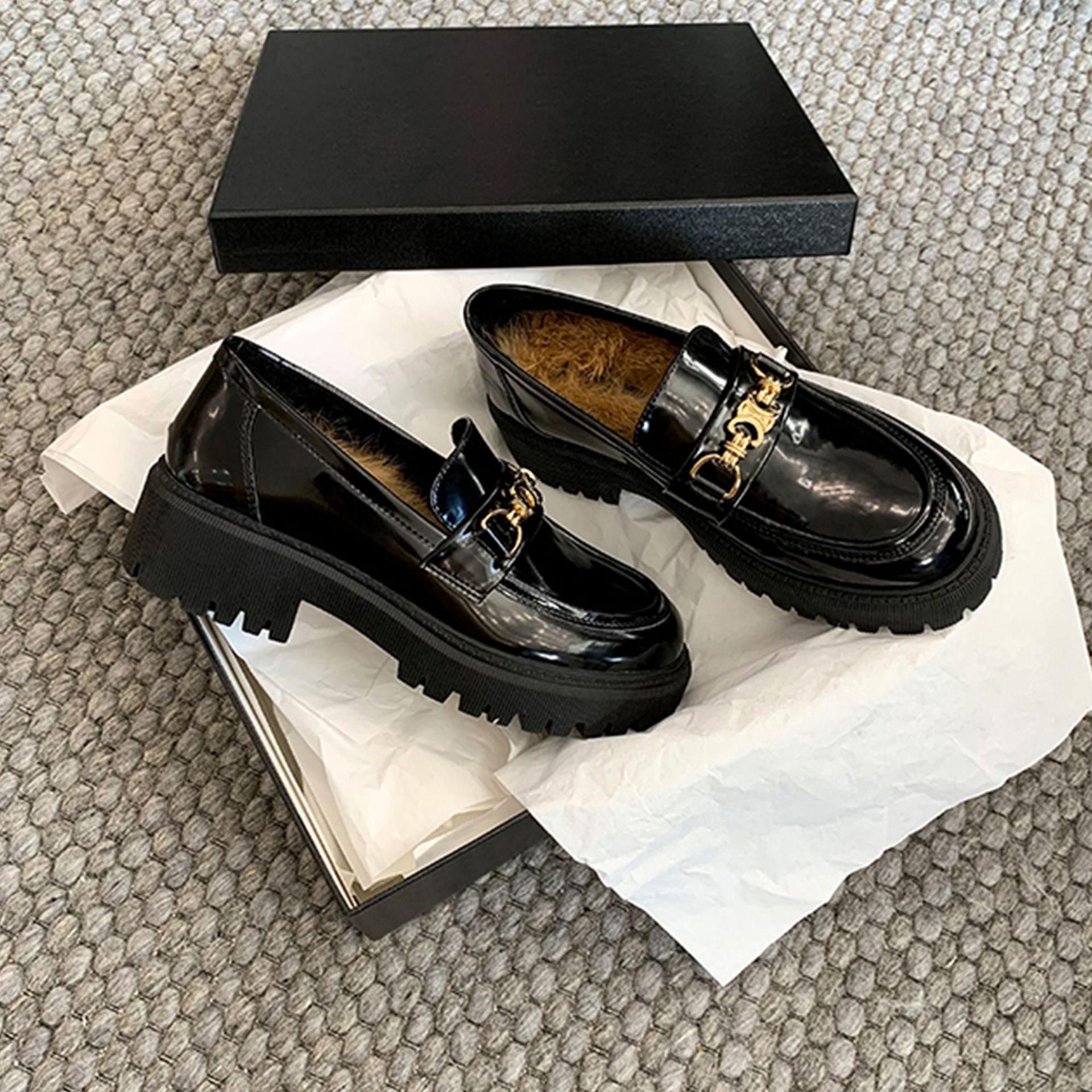 2025 SS British-Style Fleece-Lined Chunky-Heel Platform Loafers -Women's Thick-Sole Dress Oxfords