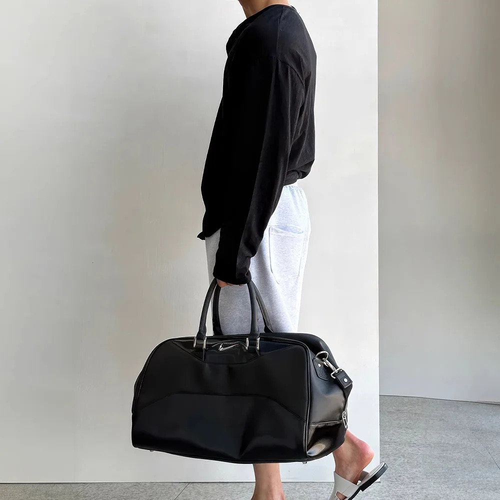 Cotton Mens Long Sleeve T-shirts for Men Blouses Korean Trend Harajuku Loose T Shirts Spring Autumn Bottoming Shirts Soft 250818