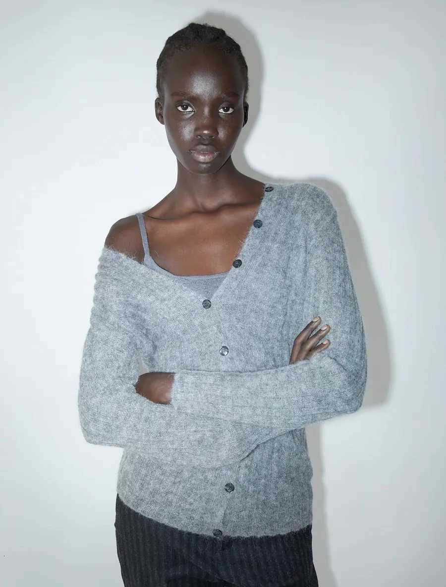 100% wool new soft wool blend knitted cardigan with buttons for both front and back suitable for women XJ250819