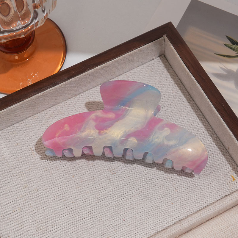 Marble-patterned clasp shark head jewelry