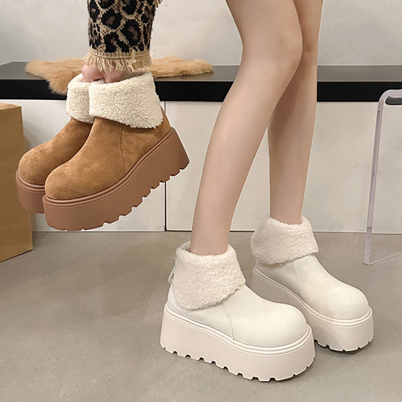 new Free delivery designer woman cotton boots Snow boots with plush fashionable and comfortable simple and warm boots