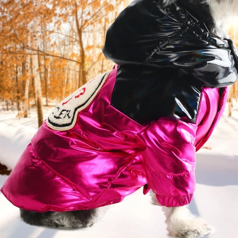 Designer Clothes Brand Dog Apparel Veet Filled Pets Hooded Puppy Jacket for Small Dogs Windproof Waterproof Snow-Proof Outdoor Sports Warm Pet Coat Re
