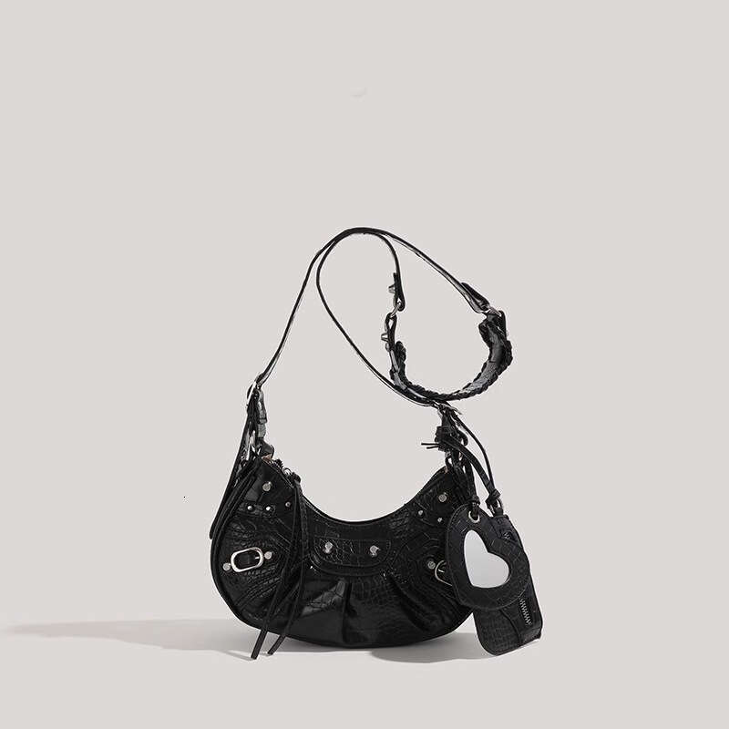 Designer Bag Tote Bag Shoulder Bag Paris Motorcycle Three In One Niche High End Crescent Hot Girl Underarm Rivet Crossbody Bag For Women