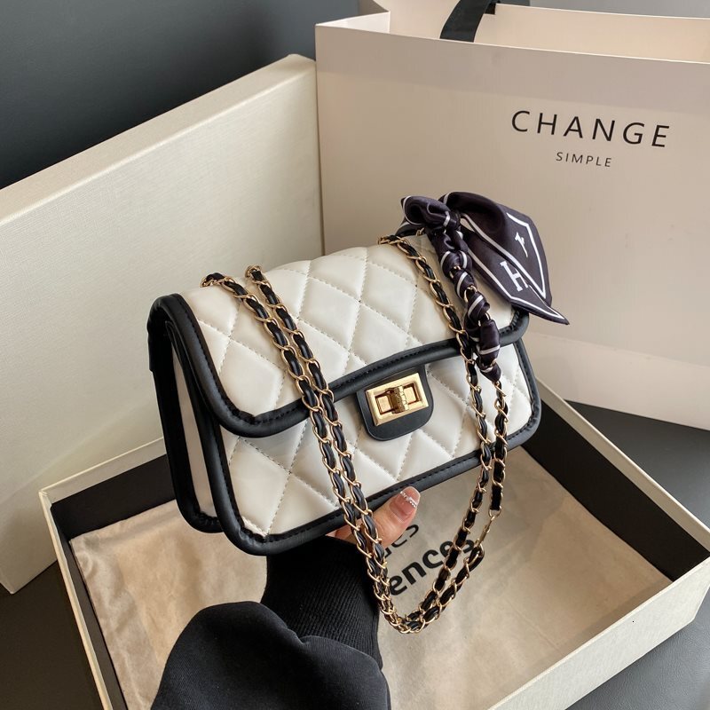 Free Shipping Designer Luxury Women's Diamond Grid Chain Bag Handbag Fashion Temperament Leather Single Shoulder Armpit Bag New Popular Casual Mo