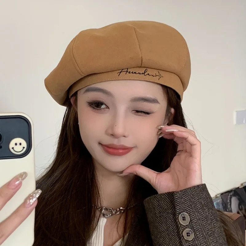 Fall Winter Beret Hat for Women Slimming Face Octagon Cap British Vintage Literary Artist Hat Dark Academia Fashion Accessory 250819