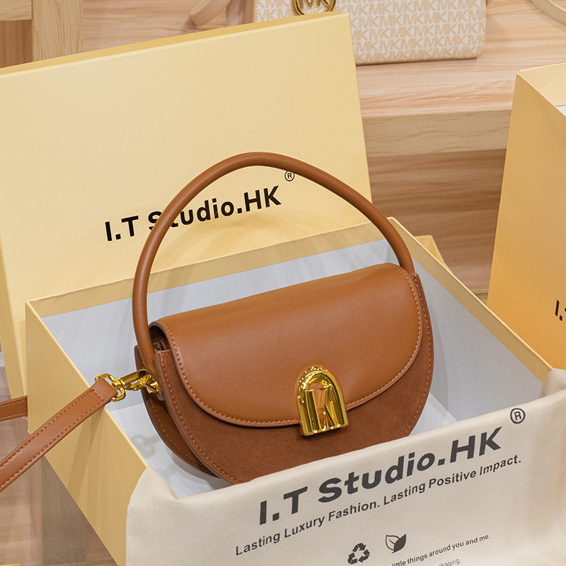 LORDLY KNACK Genuine Leather Saddle Bag Lightweight Designer Handbag for Women - Simple, Versatile Casual Fashion Tote XJ260206