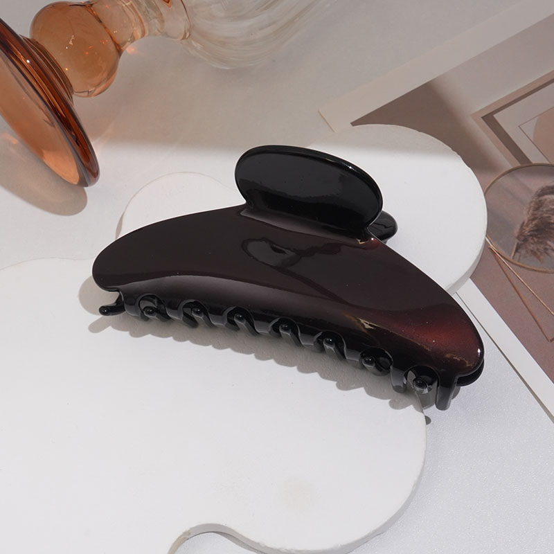 Zanbya's new large-sized hairpin - elegant and luxurious oval-shaped hairpin with a soft grip for women