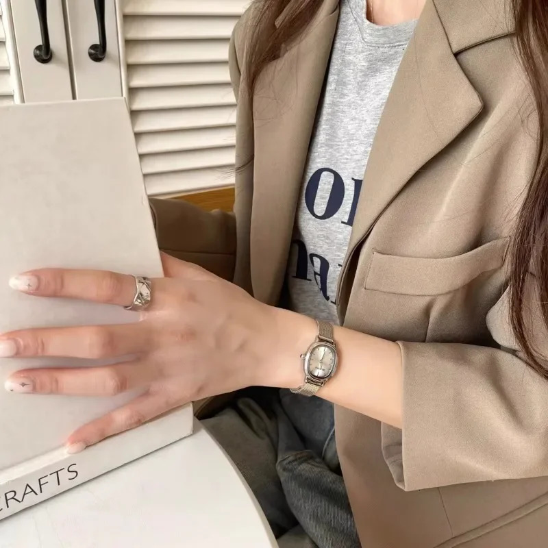 Small Oval Dial Green Watch Simple Stainless Steel Ladies Wristwatches Women Gift Quartz Watch Drop 250819