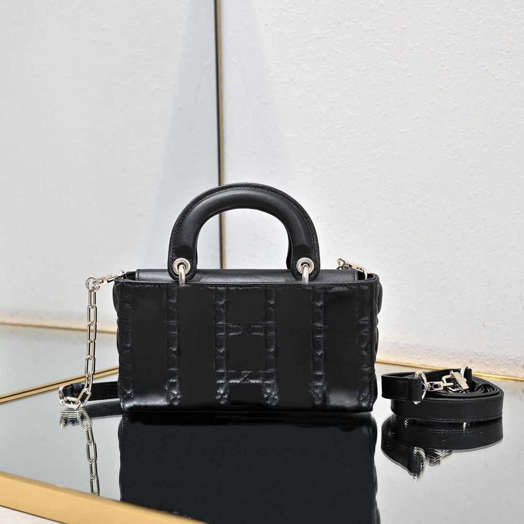 AAA sSs186 d*r designer bag Luxury Frosted bag women's bag 2025 new style trendy small square handbag shoulder messenger bag