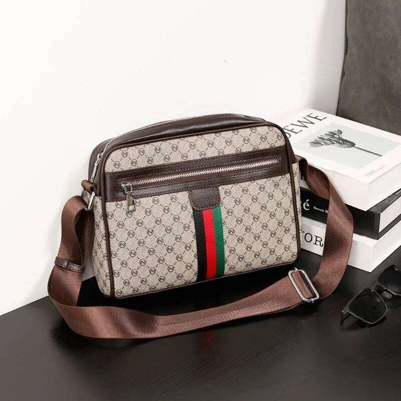 Fashion Brand Design Men's Crossbody Bags Letter Printed Shoulder Messenger Bag For Men Sling Satchels