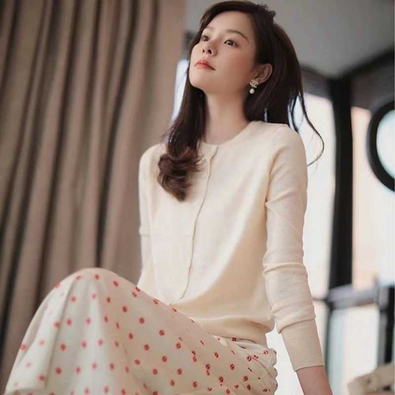 Spring and Autumn Thin Womens Round Neck Knit Solid Color Bright Silk Cardigan Jacket Loose Bottoming Cardigan Sweater XJ250819