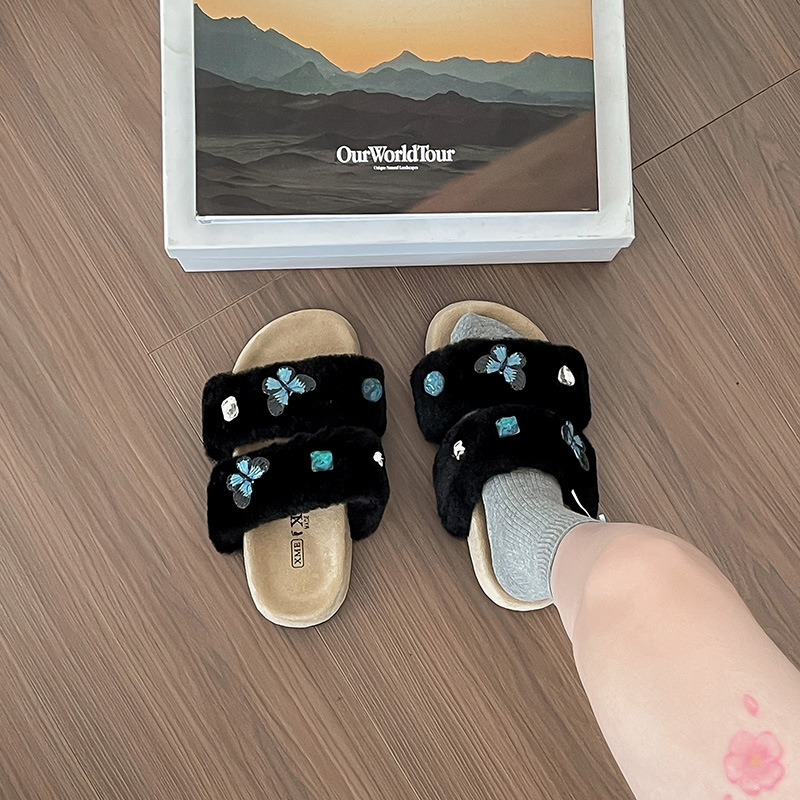 new Free delivery designer Women cotton mop Simple and fashionable woolen slippers anti slip plush slippers for indoor and outdoor use